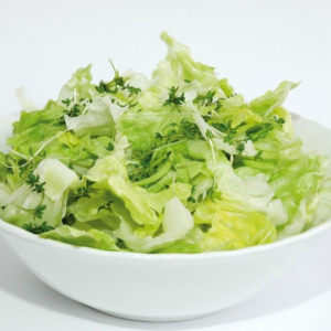 Grüner Salat mit Haussauce, sofern nicht anders angegeben
